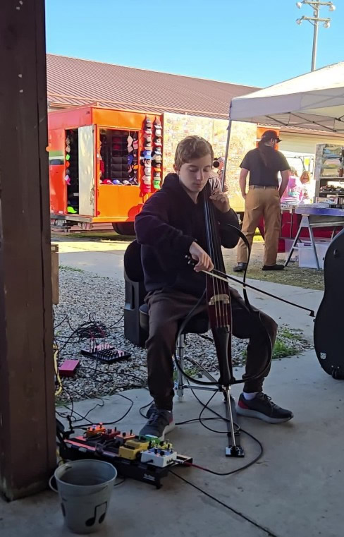 /pictures/Car Show_2025/CelloPlayer.jpg